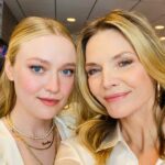 Michelle Pfeiffer Instagram - It's always a good day when I get to spend it with @dakotafanning. Tune in to the @kellyclarksonshow today to see us talk all things @thefirstlady_sho. Thank you so much for having us @kellyclarkson and thank you as always to @brigittemakeup @richardmarin and @samanthamcmillen_stylist !