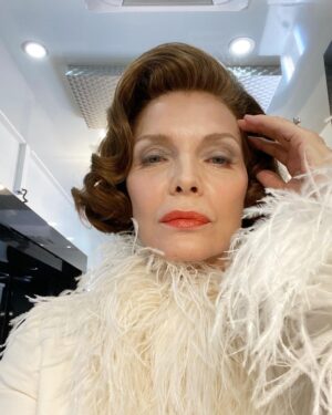 Michelle Pfeiffer Instagram - Finding Betty. Thank you @valli.oreilly for your glorious makeup (and 4:00 AM coffee & giggles 🤗). @jaimeleigh.hair for your calming presence and meticulous artistry, styling Betty’s most perfect wigs by @robpickens. I cannot emphasize enough how much I relied on you. On your stamina. Your research and masterful, watchful eyes. Knowing when to come in and make something perfect and when it’s best not to interrupt the flow. It’s a gift. You are my scaffolding and I am so grateful. 🙏🏼❤️ 
@thefirstlady_sho #thefirstlady