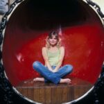 Michelle Pfeiffer Instagram - Happy flash waaayyyyy back to 1982, Friday. #fbf Photo: Paul Harris