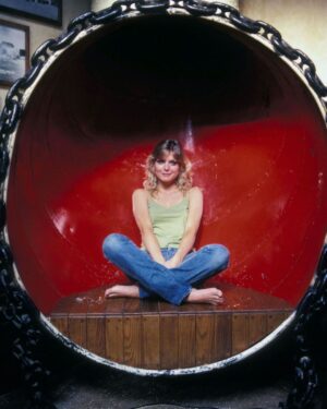 Michelle Pfeiffer Instagram - Happy flash waaayyyyy back to 1982, Friday. #fbf 

Photo: Paul Harris