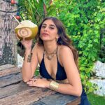 Miesha Saakshi Iyer Instagram - Mentally still in Bali 🥑🌴🐚🥥 Bali, Indonesia