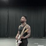 Miguel Instagram - Warming up thinking about life . Feel like all the work I’ve done in the last five years been leading up to this Friday and Saturday . I want you there if you can be . All the info is in my bio . Love you - M🔪🌹