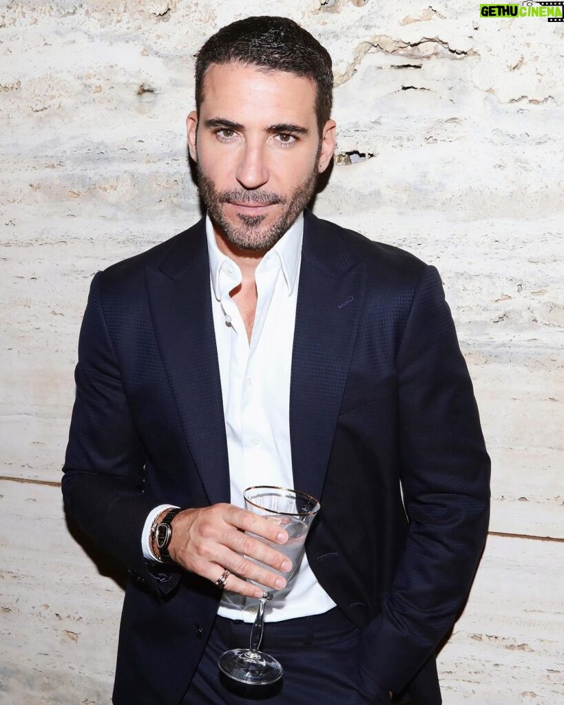 Miguel Ángel Silvestre Instagram - Celebrando el 75 aniversario de #serpenti @bulgari Dressed by @giorgioarmani