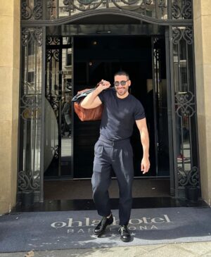 Miguel Ángel Silvestre Instagram - Barcelona💥❤️