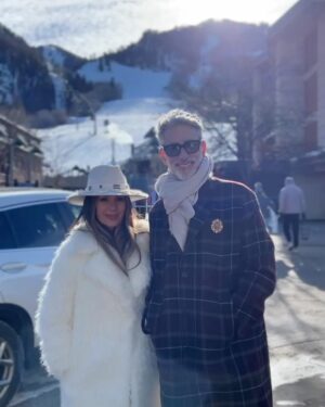Miguel Varoni Instagram - No sabía cual foto subir 😏así que aquí van todas😁, incluida la de @linois21 y el video que le hizo a Migue sobre su caída 😂 (porque sino no las subo nunca 🤪🤪🤪) #aspen

#couplegoals #aspen #colombia #love #amor #travel #ski #snowmass #offwhite #winter