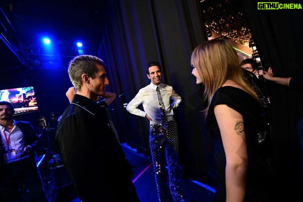 Mika Instagram - Ciao da Cannes ❤️ Last night, waiting to walk on stage at the @nrjmusicawards. So often these minutes before the start of a show are the ones that stay in your memory the most. 📸 @anthonyghnassia