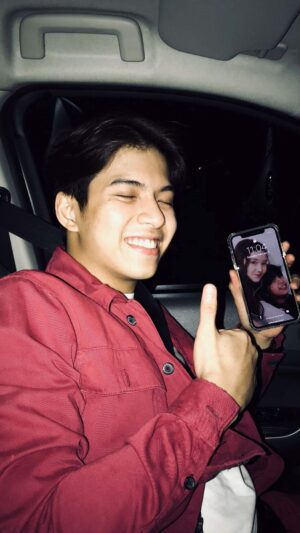 Mika Dela Cruz Instagram - ✨partner appreciation reel ✨ grateful everyday that God has blessed me with the purest heart on this planet 🥹🤍🌍 if only you guys knew… @zackwey 🌈