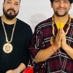 Mika Singh Instagram – Had a wonderful and peaceful time with the great Bababa  @acharyadhirendrakrishnashastri Thank you so much for inviting me to attend such a  good cause and for giving me your precious time..
.
.
.
.
.
.
.
.
.
.
.
.
#bhageshwardham #mikasingh #mikasinghlive ..
