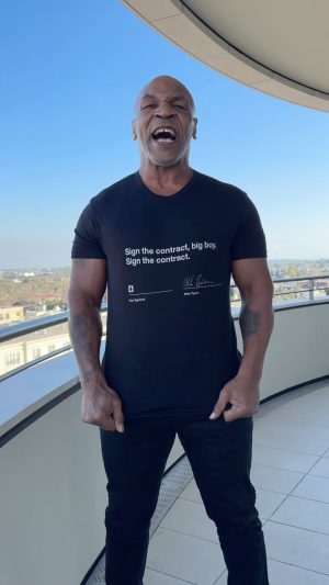 Mike Tyson Instagram - Sign the contract, big boy.

@miketyson #miketysoncollection