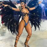 Mileide Mihaile Instagram - Hoje tem jornada dupla no Desfile das Campeãs! Vamos reviver os melhores momentos do nosso desfile e aproveitar toda a energia do maior espetáculo da terra! É hoje, @granderio, é hoje, Sapucaí! 💙✨ #CarnavalDaMileide Rio de Janeiro, Rio de Janeiro