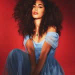 Mina El Hammani Instagram - Fantasía de fotos y de equipo ♥️♥️♥️♥️ Gracias siempre @neo2_magazine 💥 Fotografía @avanstokkum Realización @danielagtzgzz Entrevista @rodrigodiaz_r Maquillaje  @sofia.camarenaa @chanel.beauty @one__offartists offartists Peluquería @yosbaute para Goldwell de @one__offartists Vídeo @thefeelms Producción + Editor RAMÓN FANO @mongomeri Retoque Digital @_alphaestudio Asistente Fotografía piogarciaphoto Asistente Estilismo  @caterinapascual Asistente Peluquería @monik.rsoto Estudio @espacio_floreta_ @bulgari @monica_msi @sofiapedroche