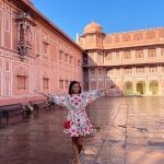 Mindy Kaling Instagram - The Pink City