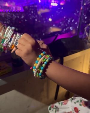 Mindy Kaling Instagram - Thank you so much @sofi and @taylorswift for the best first concert EVER for my daughter, Kit! She swapped friendship bracelets all night and got to hear her favorite Taylor song live, Cruel Summer! It was such a magical night.
