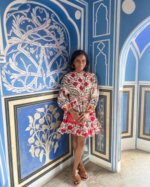 Mindy Kaling Instagram - The Pink City