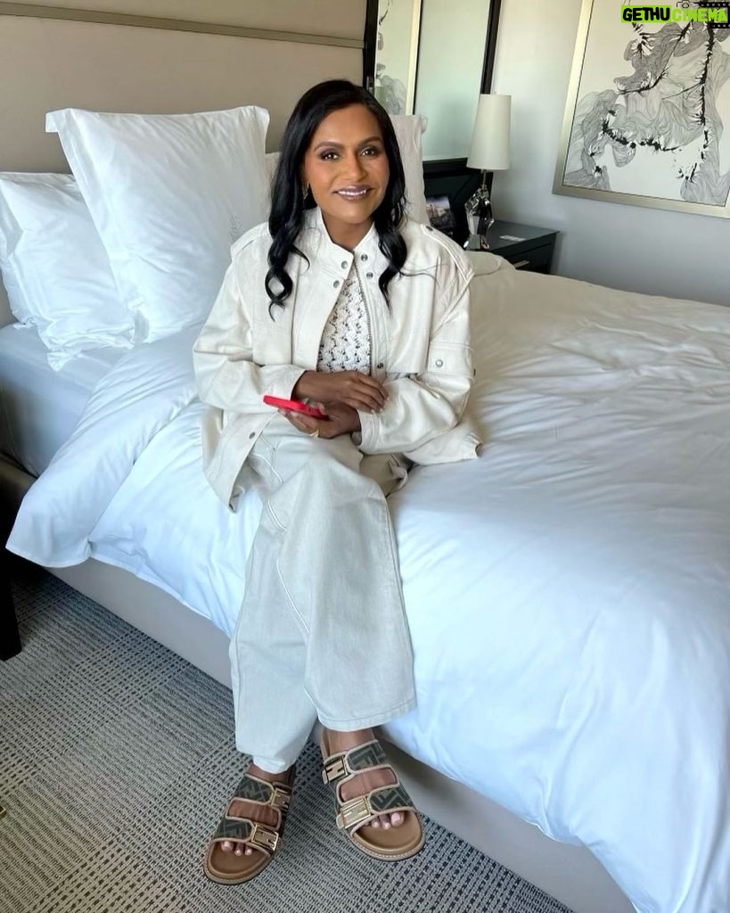 Mindy Kaling Instagram - Winter whites last about 2 mins without food stains but I DID IT GUYS