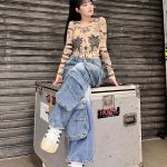 Minnie Instagram - Another year to wrap up our world tour in Singapore! Thank you so much once again for being a part of this journey Neverland💜 You guys are so precious we couldn't have done it without you!🥺 Love you all very much and we'll see you again next year🤟🏻 Singapore, Singapore