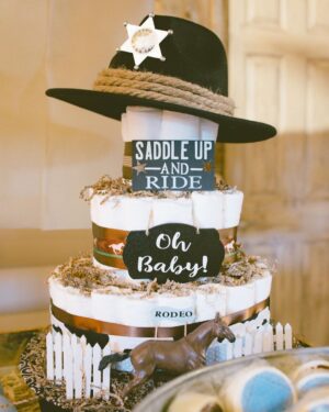 Miracle Watts Instagram - We celebrated our baby amongst a few close friends and family. Thank you every one for showing up for us. 

Decor : @overthetoppartyevents 
Bartender : @tasteamaizeng 
Sweets : @shalicioussweets 
Venue: @thebarnatfourpinesranch
