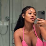 Miracle Watts Instagram - Pretty in Pink 🌸 SET : @miracleskloset I’m wearing a large to secure this A$$$$!!
