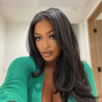 Miracle Watts Instagram - You Wish I Was Your Baby Mama 🤰🏾 - I couldn’t wait to use this caption btw... Anyways, I’m in my third trimester y’all. O and this dress is from @miracleskloset