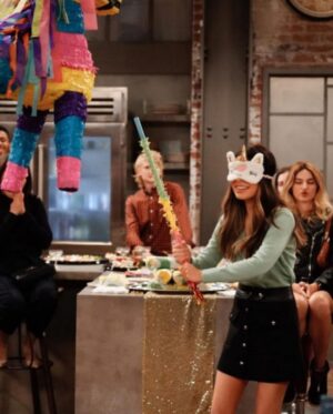 Miranda Cosgrove Instagram - New episode of @icarly this Thursday. It’s called iMCursed. Don’t ask me what the goat did. 🤣