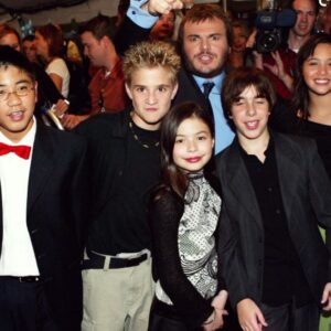 Miranda Cosgrove Instagram - Stunned and saddened by this news today. The world lost an amazing soul. I’ll always remember your spirit and how kind you were to me. I’ll never forget all the memories. You’ll always be missed Kevin.