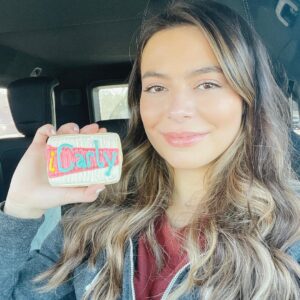 Miranda Cosgrove Instagram - Just wrapped the first week working on the iCarly Revival 💖 Enjoying every second...the last pic is a belated St. Patrick’s Day treat
