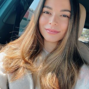 Miranda Cosgrove Instagram - When you realize Halloween is almost here and you don’t have a costume 🧡🖤🧡🖤