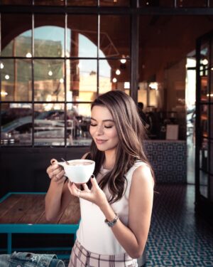 Miranda Cosgrove Instagram - Hot Chocolate ☕️