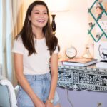 Miranda Cosgrove Instagram - Hope everyone is having a good week! ⚡️💘🦋 Los Angeles, California