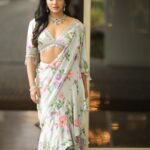 Mirna Menon Instagram - 💚 Styling : @manogna_gollapudi Saree : @anushareddy.couture Asst : @pravalikamuningani PC : @they_call_me_keshu Jewellery : @new_ideas_fashions
