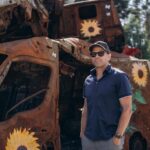 Misha Collins Instagram – Cars destroyed by Russian shelling. Sunflowers are a symbol of hope. 

https://donorbox.org/collins_demining
LINK IN BIO