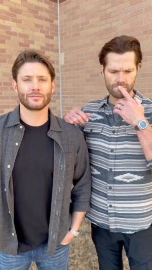 Misha Collins Instagram - When you ask your friends to plug something for you and they turn on you...

#CWGothamKnights in ONE WEEK: March 14 @ 9/8C!

(Double-crossers: @jaredpadalecki & @jensenackles)