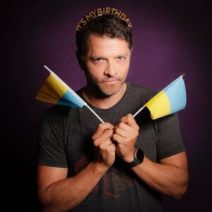 Misha Collins Instagram - It happens to be my birthday. Usually I try not to make a thing about it, but I realized that I do want something for my birthday... I would love it if you would  contribute to this de-mining effort to help save Ukrainian civilians. It's a pressing and super impactful way to spend a few dollars. Donate for Ukraine to make me happy for my birthday? 🎂❤️🎈🎉 bit.ly/DemineUkraine LINK IN BIO