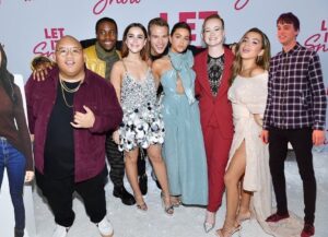 Mitchell Hope Instagram - I wasn’t at the #letitsnow premiere so I thought I’d photoshop myself in #lonelytobin #myspirithauntstheredcarpet #oooooo #thereBUTNOT