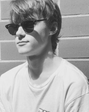 Mitchell Hope Instagram - Something relating to summer and like the sun or something #caption