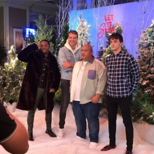 Mitchell Hope Instagram - Let It Snow press day #letitsnow #christmas @odeyarush @shameikmoore @lifeisaloha @matthew_noszka @lifeisaloha @liv.hewson @kiernanshipka @annaakana @isabelamerced @lifeisaloha @lifeisaloha