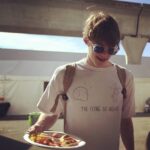 Mitchell Hope Instagram - Descendants 3 brekky run @theflyingsohighos #loldead