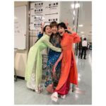 Mitsuki Takahata Instagram – 2人のおかげで本当に稽古が楽しい！
2人とも違った輝きがあって、2人とも本当に素晴らしい🥹💎
それを目の当たりに出来るのと同時に、自分の個性も愛せるようになってきた！違うって素晴らしい！
いつもほんとにありがとう！

いよいよ今月末、幕が開きます、
楽しみだー😊😊

#ミスサイゴン2022 
#全キム観てほしい笑

うたコンありがとうございました👏🏻