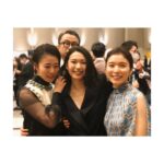 Mitsuki Takahata Instagram - 左から﻿ ミミ、喪服ちゃん、パーカーちゃん。﻿ ﻿ ﻿ うしろは、、、えっと。。笑﻿ ﻿ ﻿ ﻿ #問題のあるレストラン﻿ #胸熱な再集結﻿ #at日本アカデミー賞 #with三谷監督﻿ ﻿ ﻿ カメラマンはまさかの﻿ 通りすがりの是枝監督。笑﻿ ☺️☺️☺️☺️