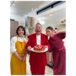 Mitsuki Takahata Instagram - 還暦出川さん🥰 志麻さん🥰 出川さんが収録の隙間でね、 こんなに大好きな仕事でお金をいただけるなんて最高だ！ 辞めたいなんて思ったことない！ っておっしゃってて。あまりにまっすぐで。 しびれた。 がんばろ、わたしも。