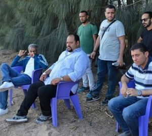 Mohamed Mamdouh Instagram - سيد رجب اخر مرة اشتغلت معاه كان فيلم ابراهيم الابيض وفي كل مرة بتعلم منه. 
استنونا في #لعبة_نيوتن 
#رمضان٢٠٢١ 
@sayed_ragab_official