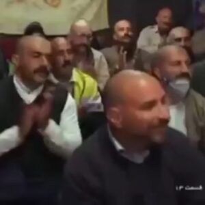 Mohsen Kiaei Instagram - حکایت علی کریمی و انتخابات فدراسیون فوتبال ماست .
@aliiiiiiiikarimi8