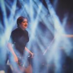Monali Thakur Instagram - Moments always…🧡🤍 . . #monali #monalithakur #monalilive #indiadiaries #vocals #music #allthewayup