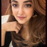 Monali Thakur Instagram - 🤍🌸.. . . #monali #monalithakur #selfie #lucknow #indiadiaries #monalilive #versace