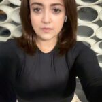 Monali Thakur Instagram - Time for my mind n muscles! 💪🏼… #healthymind #healthybody #healthyheart #monalj #monalithakur #pushyourself #motivated #liberated