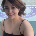 Monali Thakur Instagram - Such a tourist I am! 😜🧚🏻‍♀️🌸.. . . #monali #monalithakur #tourist #me #rhinefalls #switzerland #justlikethat #summertime #madness