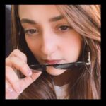 Monali Thakur Instagram - Survival is protecting the soul from getting stained or damaged by uncouth, unevolved energies in the form of ill n insecure minds.. first most important step towards success in everything is wise choice of safe and trustworthy surrounding! 🤍🌸.. #fake #humans #opportunists #notallowed . . . #monali #monalithakur #morning #gyan #morningmotivation #earlymorning #flight #gig #day #indiadiaries #workmode