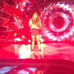 Monali Thakur Instagram - Cleaning iCloud brought out this..😋.. well the whatever throat infection couldn’t stop me being fearless in trying to hit those notes full chested with so much congestion..😛… . . #monali #monalithakur #dangerouswoman #arianagrande #indian #television #throwback #mtv #stage #casual #soundcheck