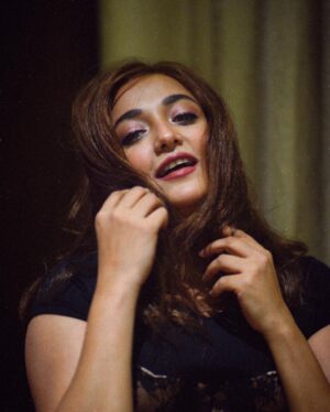 Monali Thakur Instagram - 🩷..
.
.
#monali #monalithakur #indiadiaries #bliss #photos #candid #pre #gig #corset #days