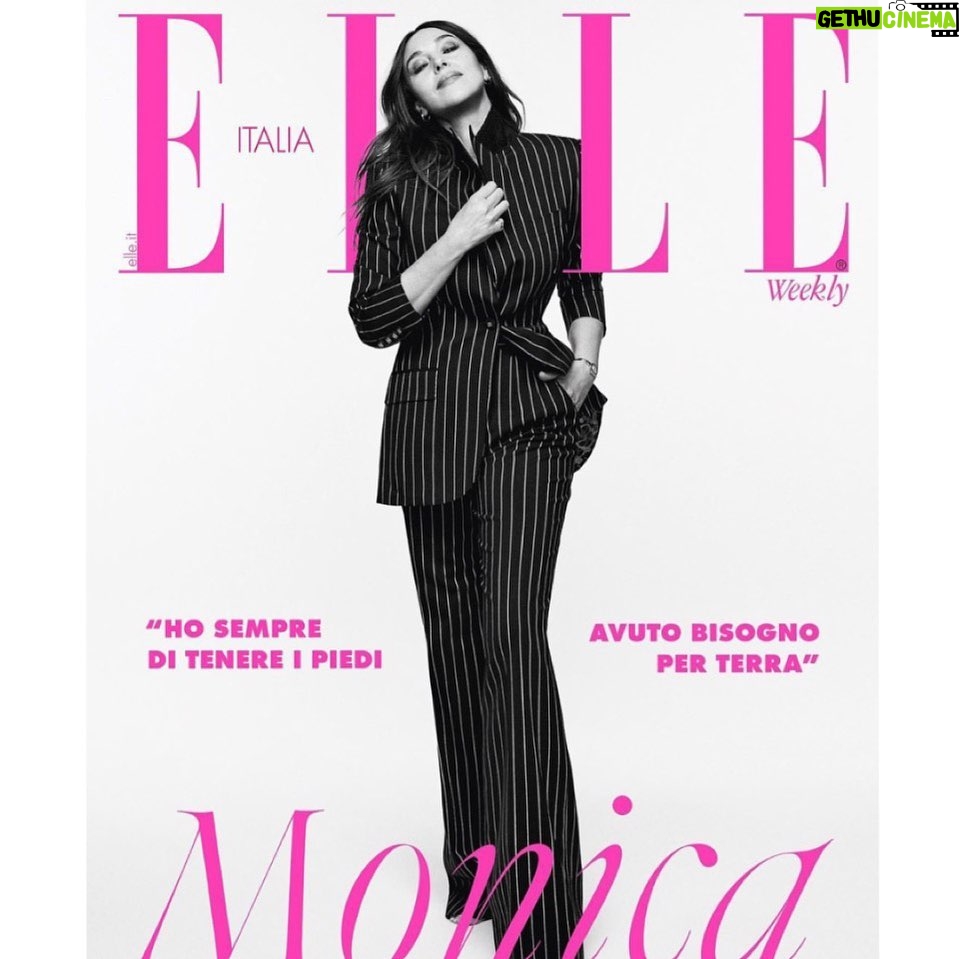 Monica Bellucci Instagram - ❤ Cover @elle_italia by @nicobustos Stylist @dariadigennaro Outfit @dolcegabbana Jewellery @cartier Hair @johnnollet for @caritaparis Mua @letiziacarnevale Manicurist @forget.laura Image Agent @karinmodels_official #monicabelucci#elle#italia#cover#photographer#nicobustos#jewelry#cartier#outfit#dolcegabbana#imageagent#karinmodels